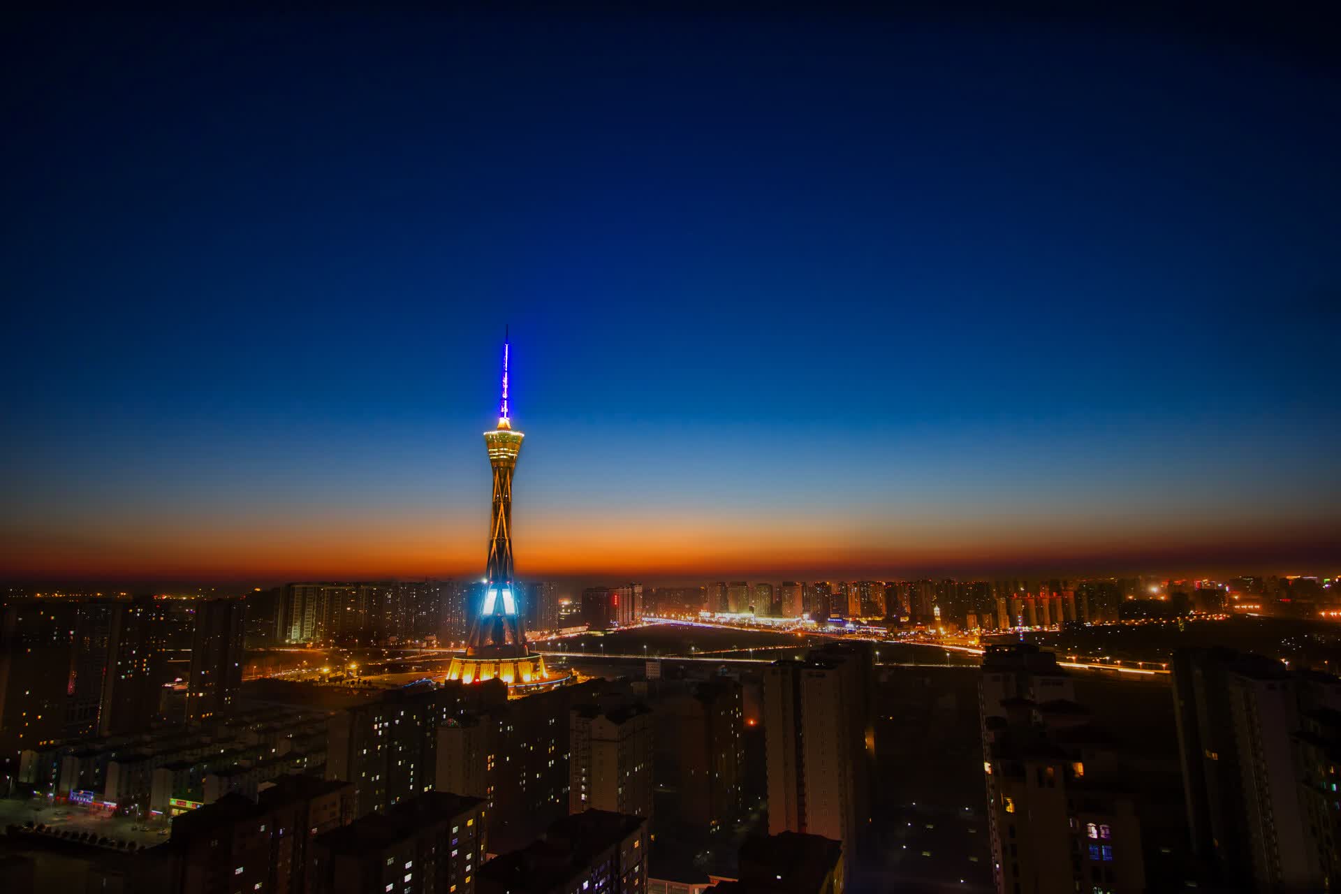 世界皮划艇长距离赛:团队耐力制胜夺魁,皮划艇世界纪录